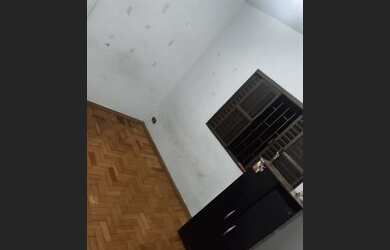 Imagem 4: Alugo Quarto Quarto com aluguel por R$550 /mês