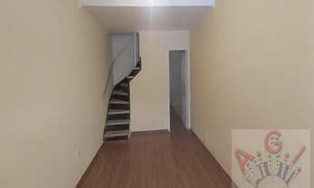 Imagem 3: Sobrado para alugar com 02 dormitórios em Santa Teresinha com 1 vaga garagem coberta