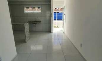 Imagem 4: Oportunidade Apartamento Com 02 Quartos No Araturi Sendo 1 Suite Com Banheiro. prontamente
