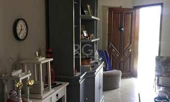 Imagem 2: Casa em Hípica Casa com 3 dormitórios