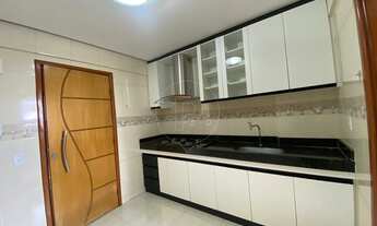 Imagem 2: Apartamento para venda com 130 metros quadrados com 3 quartos em Centro - Caldas Novas - G