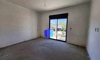 Imagem 4: Casa com 3 suítes, escritório em fase de acabamento