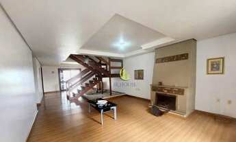 Imagem 5: EXCELENTE CASA Casa com 3 dormitórios