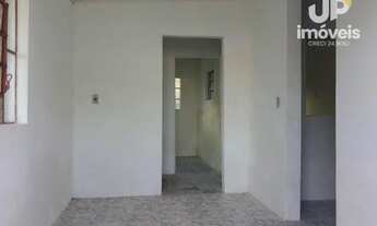 Imagem: Casa com 2 dormitórios, à venda por R$