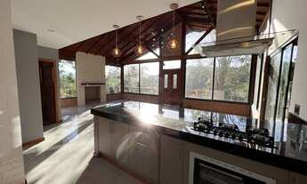 Imagem 2: Casa linear nova em condomínio em Vargem Grande, Teresópolis, na região serrana do Rio de