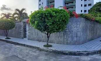 Imagem 2: Casa para venda tem 317 metros quadrados com 4 quartos em Imbiribeira - Recife - PE