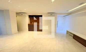 Imagem 2: ROYAL BLUE - 4 QUARTOS SENDO 1 SUÍTE - TODO PLANEJADO - DEPENDÊNCIA COMPLETA - TOTAL INFRA