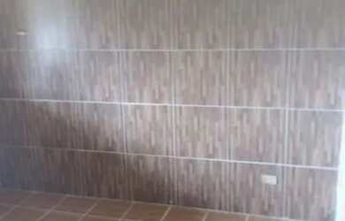 Imagem 4: Apartamento em condomínio fechado com garagem no térreo com 4 casas