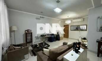 Imagem: Casa de Vila - Triplex / Residencial / Copacabana