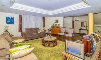 Imagem 6: Sobrado com 4 quartos e 4 vagas em Petrópolis