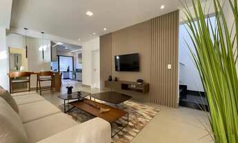 Imagem 2: Casa de Luxo com Potencial Incrível para Lazer e Conforto