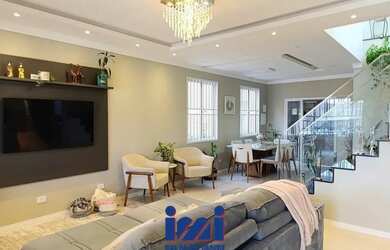 Imagem 3: Sobrado alto padrão na praia