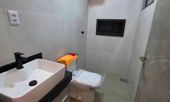 Imagem 2: CASA À VENDA - 606 SUL 2/4 - 1 SUITE - PISCINA