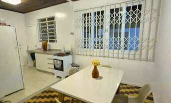 Imagem 4: Quarto em frente à UFSC - para moça