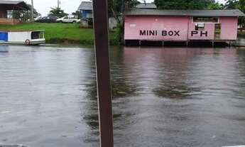 Imagem 3: Vendo terreno na comunidade do Ariri
