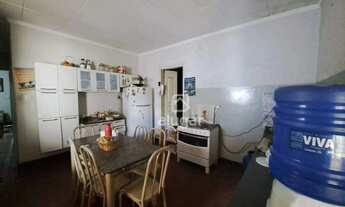 Imagem 5: Casa Residencial de 10 Quartos no Centro de Montes Claros Oportunidade Única