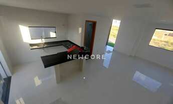 Imagem 2: Casa em Rua Marlim Branco, s/n - Parque Nascente do Rio Capivara - Camaçari/BA