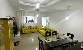 Imagem 5: Residência de Alto Padrão Residencial Canadá Casa de Rua com 3 Quarto(s) e 1 banheiro(s