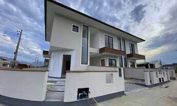 Imagem 4: Lindo sobrado novo de esquina