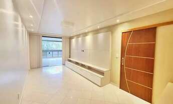 Imagem 5: 2 Quadras da Praia, 112m2, 2ºand, Varandão C/Blindex, 2qts(1st), Armários, Dep.Completa, 2