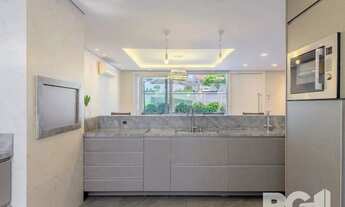 Imagem 5: Espetacular casa nova à venda no bairro Três Figueiras! 3 suítes, 3 vagas, Generoso espaço