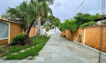 Imagem 2: Casa Térrea Nascente com Amplo Jardim e 3 Salas Setor Coimbra