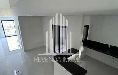 Imagem 3: Imperdível Casa de Luxo com 4 Suítes e 6 Vagas na Vila Irmãos Arnoni, São Paulo-SP!