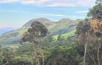 Imagem 4: Terreno amplo em região tranquila
