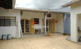 Imagem: Casa em Avenida do Canal - Martim de Sá