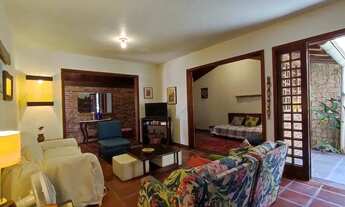 Imagem 7: Casa para Venda em Cabo Frio, Praia do Foguete, 6 dormitórios, 1 suíte, 3 banheiros, 2 vag