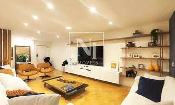 Imagem 2: Apartamento de 4 Quartos com vaga reformado em Copacabana!