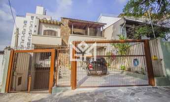 Imagem: Casa à venda em Porto Alegre (São João)