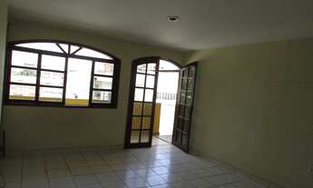 Imagem 2: Ótimo Local ! Apartamento com 2 dormitórios