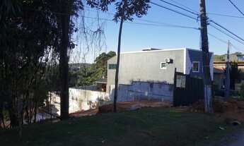 Imagem 3: Casa de condomínio para venda tem 686 metros quadrados