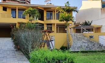 Imagem 2: Casa , 500m2 6 quartos, 10 vagas, Universitário