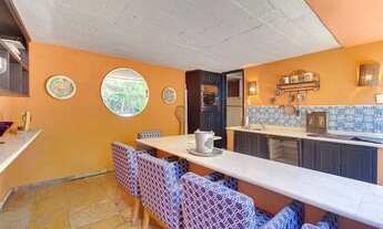 Imagem 6: Sobrado para aluguel e venda possui 400 metros quadrados com 4 quartos