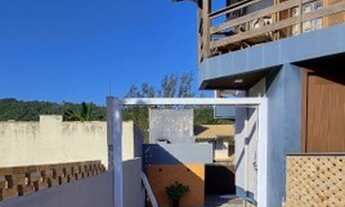 Imagem 4: Bela Casa Localizada Entre as Praias do Silveira e Central, Loteamento Panorâmico, no Cent