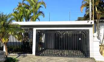 Imagem: Casa semi assobradada, em bairro tranquilo