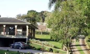 Imagem 7: Chácara para Venda em Curitiba, Umbará, 3 dormitórios, 1 suíte, 1 banheiro, 4 vagas