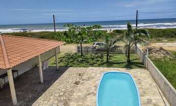 Imagem: Alugo sobrado beira mar com piscina