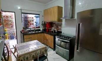 Imagem 7: Recanto QD 402, próximo a UPA, sobrado sendo 2 residencias