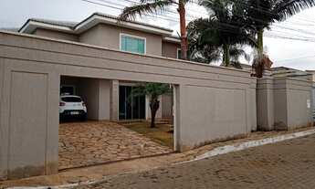 Imagem 3: Ponte Alta Norte, Avenida São Francisco, Excelente Sobrado lote 800m²