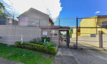 Imagem 2: Sobrado de 98 m² com 3 quartos em Uberaba - Curitiba - PR