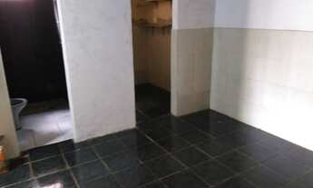 Imagem 13: Casa/Sobrado, frente a BR-070, no Girassol GO