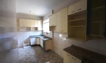 Imagem 4: Casa Independente (Próximo Largo do Bicão), 03 Dormitórios (01 Suíte), Sala, Quintal Amplo