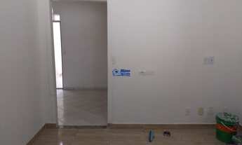 Imagem 2: CASA NO PARQUE INTERLAGOS COM 2 DORMITORIOS , SENDO 1 SUITE , AREA DE SERVIÇO COM PORÃO