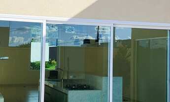 Imagem 7: Casa de condomínio térrea para venda tem 178 metros quadrados com 3 quartos