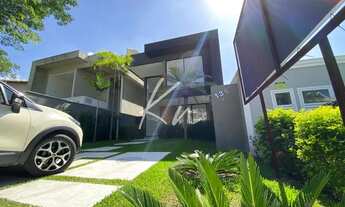 Imagem 1: Casa Tríplex de 350m2 com 4 suítes contemporânea no Interlagos de Itaúna