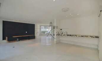 Imagem 6: Casa em rua fechada - Jardim Luzitânia - 4 Dormitórios - 270m