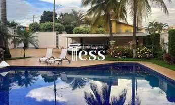 Imagem 5: ALUGA / 01 casa sobrado com 05 dormitórios suítes rico em armários, piscina, churrasqueira